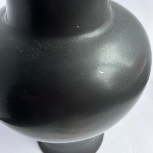 Large Haeger Floor Vase Matte Black Embossed Flowers 13” 7101 - Picture 6 of 9
